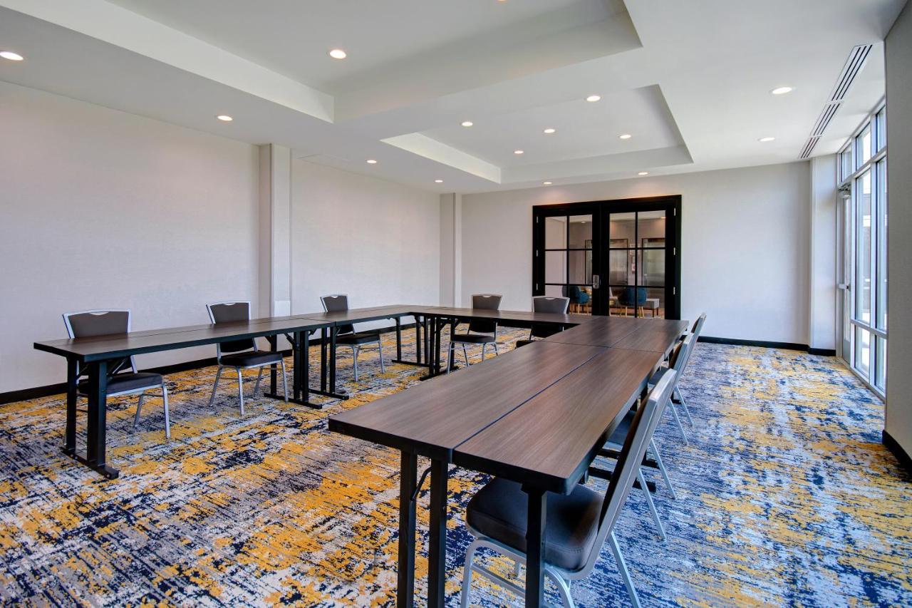 Towneplace By Marriott Cincinnati Airport South 2*