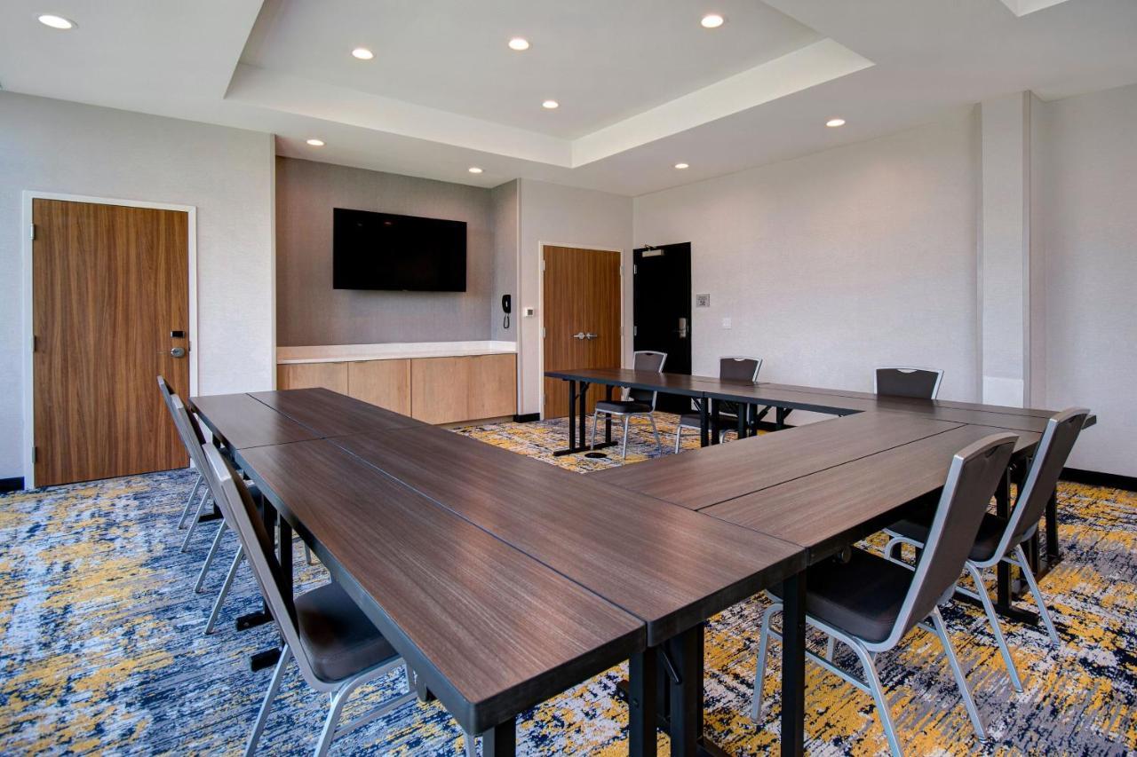 Hotel Towneplace By Marriott Cincinnati Airport South Florence