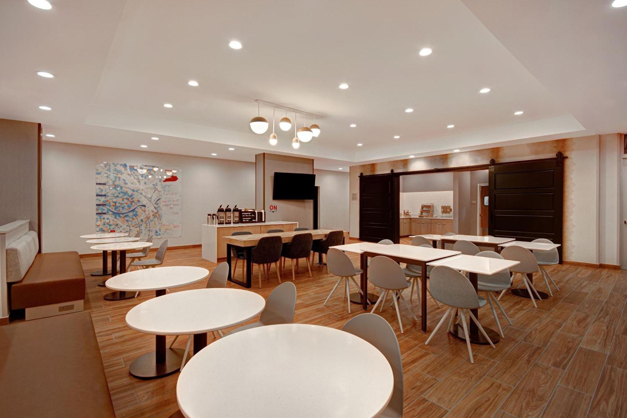 Towneplace By Marriott Cincinnati Airport South
